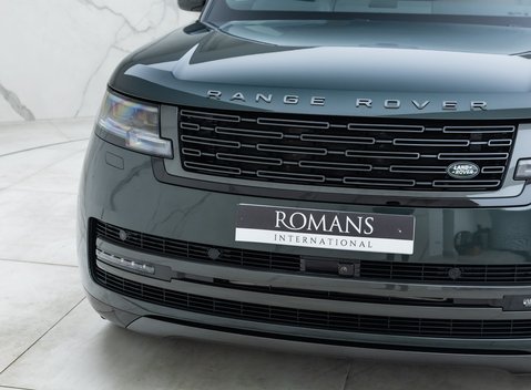 Land Rover Range Rover P440e HSE 24