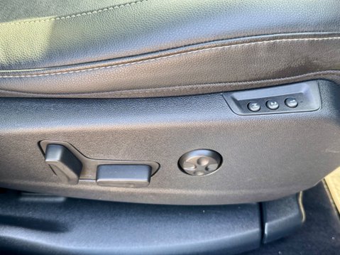 Vauxhall Grandland X ELITE NAV 19