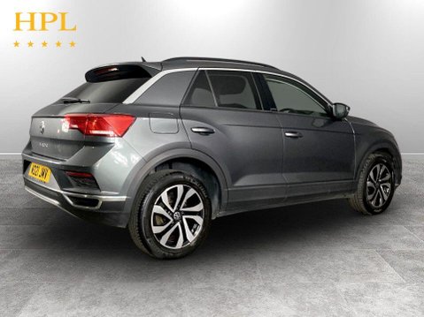 Volkswagen T-Roc 1.0 TSI Active SUV 5dr Petrol Manual Euro 6 (s/s) (110 ps) Air Con - Alloys 7