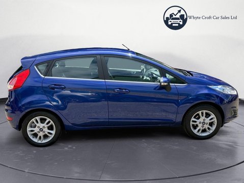 Ford Fiesta 1.0T EcoBoost Zetec Euro 6 (s/s) 5dr 9