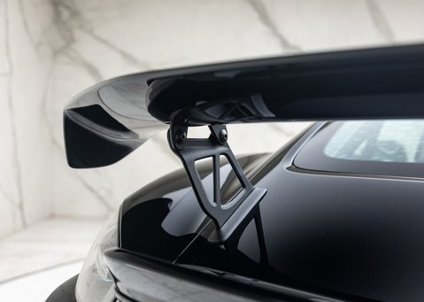 Porsche Cayman GT4 (718)