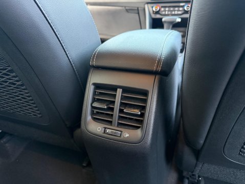 Kia Niro 1.6 GDi 8.9kWh 3 DCT Euro 6 (s/s) 5dr 25