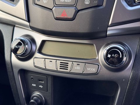 SsangYong Korando 2.0 Korando ELX4 4WD 5dr 27