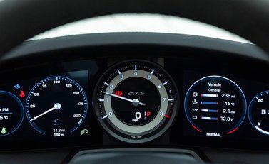 Porsche 911 Targa 4 GTS (992) 12