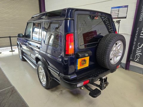 Land Rover Discovery 2.5 TD5 ES Premium Station Wagon 5dr Diesel Automatic (7 Seats) (284 g/km, 7