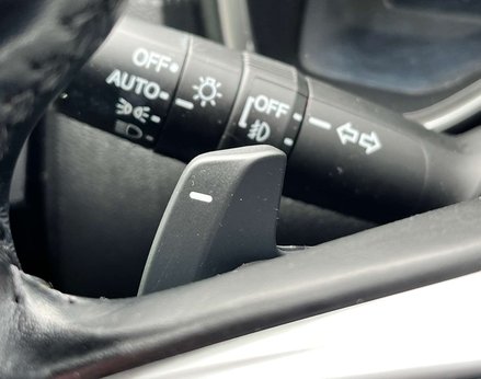 Honda CR-V 2.0 CR-V SR i-MMD 4x2 CVT 5dr 62