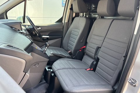 Ford Transit Connect 240 L2 120 ps Limited Panel Van 3