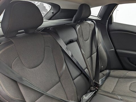 Volvo V40 D2 CROSS COUNTRY SE 17