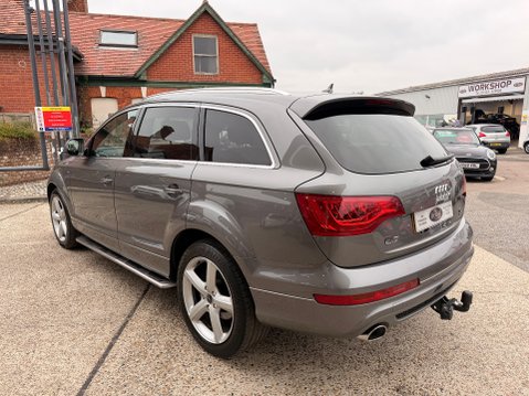 Audi Q7 3.0 TDI QUATTRO S LINE AUTOMATIC 10