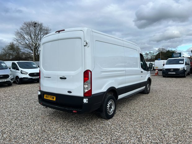 Ford Transit LWB L3H2 Medium Roof Leader 350 Camera Nav EURO 6 NO VAT 6