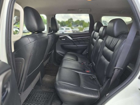 Mitsubishi Shogun Sport 2.4D 4 SUV 5dr Diesel Auto 4WD Euro 6 (181 ps) 20