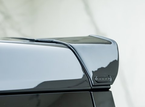 Land Rover Defender 90 V8 P525 Urban 31