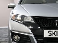 Honda Civic I-VTEC SE PLUS NAVI 25