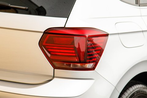 Volkswagen Polo MATCH TSI DSG 9
