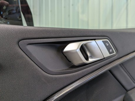 BMW 2 Series 1.5 218I Sport 4dr 82