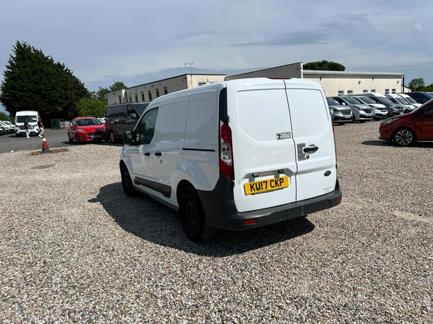 Ford Transit Connect SWB L1H1 (SOLD) Low Roof Air Con EURO 6 NO VAT 8
