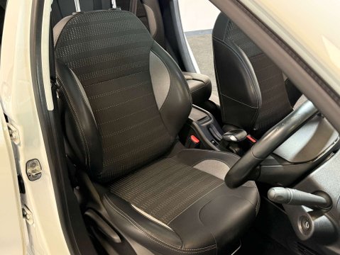 Peugeot 2008 1.2 2008 Allure Premium PureTech S/S 5dr 9