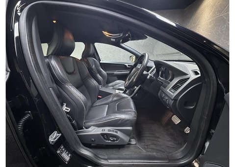 Volvo XC60 2.4 D4 R-Design Lux Nav SUV 5dr Diesel Auto AWD Euro 6 (s/s) (190 ps) 32