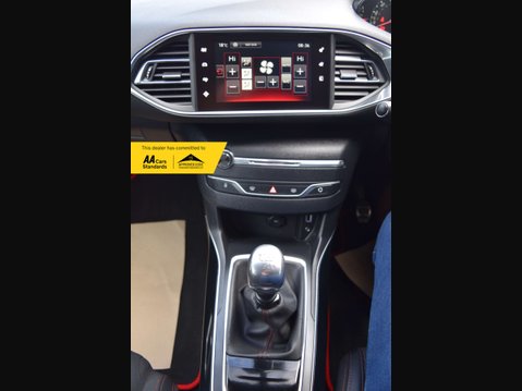 Peugeot 308 1.6 308 GT Line HDi Blue S/S 5dr 51