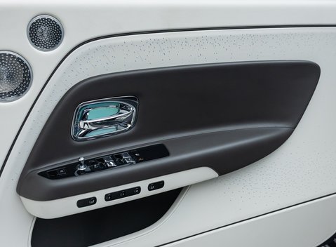 Rolls-Royce Spectre 27