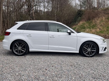 Audi S3 2.0 S3 Sportback Quattro 4WD 5dr 3