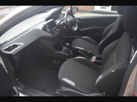 Peugeot 208 1.2 PureTech Active Hatchback 3dr Petrol Manual Euro 6 (82 ps) 5