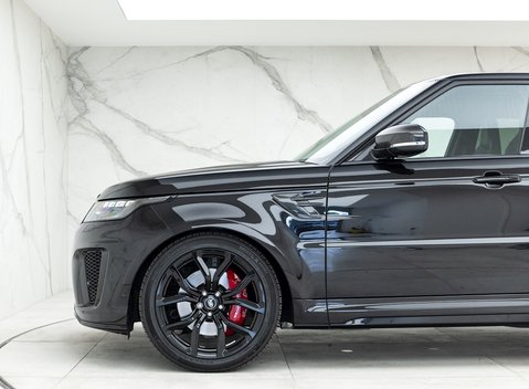 Land Rover Range Rover Sport 5.0 SVR Carbon Edition 34