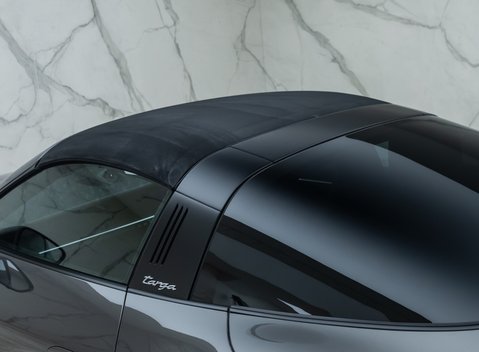 Porsche 911 Targa 4S (992) 39