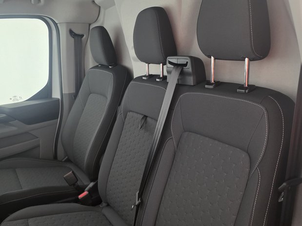 Ford Transit Custom 320L1 Limited 65kwh 100kw/136ps *ELECTRIC-NEW* 7