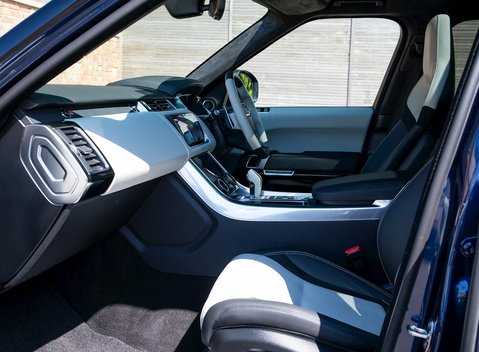 Land Rover Range Rover Sport 5.0 SVR 16