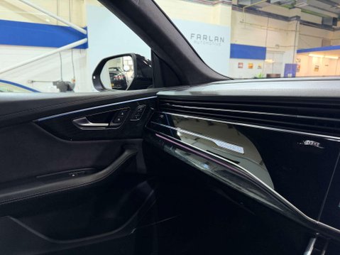 Audi Q8 3.0 TDI V6 50 Vorsprung SUV 5dr Diesel Tiptronic quattro Euro 6 (s/s) (286 42