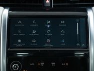 Land Rover Discovery Sport 1.5 Discovery Sport R-Dynamic SE P300e Auto 4WD 5dr 22