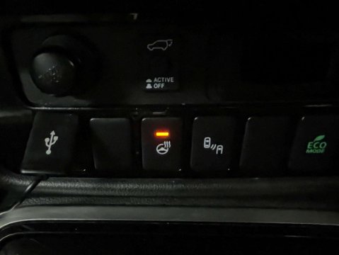 Mitsubishi Outlander 2.0 Outlander Exceed CVT 4WD 5dr 22