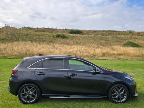 Kia Ceed 1.6 CRDi GT-Line Euro 6 (s/s) 5dr 12