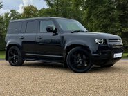 Land Rover Defender V8 3