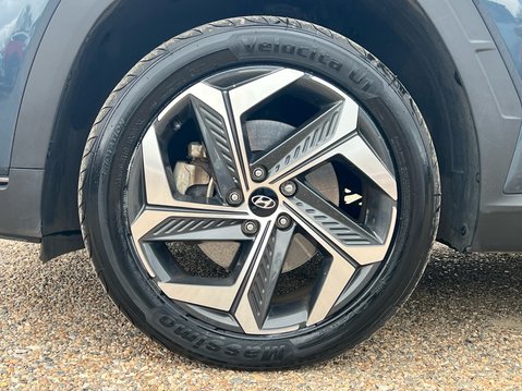 Hyundai TUCSON T-GDI PREMIUM 4