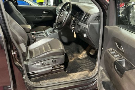 Volkswagen Amarok 3.0 TDI V6 BlueMotion Tech Highline Pickup Double Cab 4dr Diesel Auto 4Moti 7