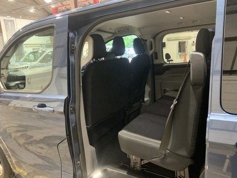 Ford Transit Custom 320 LIMITED L1H1 DCIV ECOBLUE 13