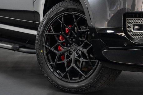 Land Rover Defender 2.0 P400e 15.4kWh X-Dynamic HSE SUV 5dr Petrol Plug-in Hybrid Auto 4WD Euro 24