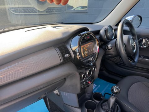 Mini Hatch ONE 14