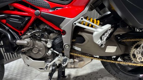 Ducati Multistrada 1200 1200 S Adventure Bike 2015 only 7K full Ducati history 43