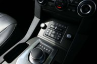 Land Rover Discovery SDV6 SE TECH 13