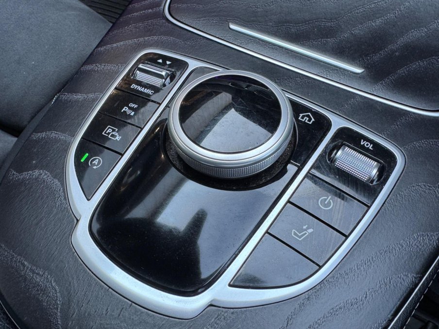 2018 Mercedes-Benz E Class — image 28