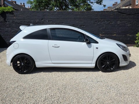 Vauxhall Corsa 1.2 16V Limited Edition Euro 5 3dr 8