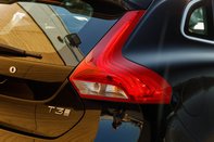 Volvo V40 T3 INSCRIPTION 9
