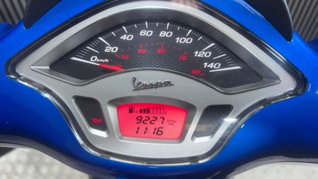 Piaggio Vespa Sprint 2014 9K EXCELLENT CONDITION LEARNER LEGAL NEW MOT 125CC 16