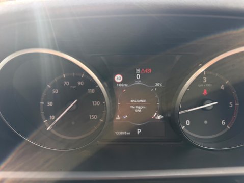 Land Rover Discovery 3.0 TD V6 First Edition SUV 5dr Diesel Auto 4WD Euro 6 (s/s) (258 ps) 37