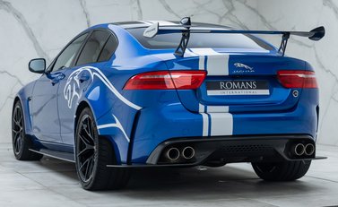 Jaguar XE SV Project 8 7