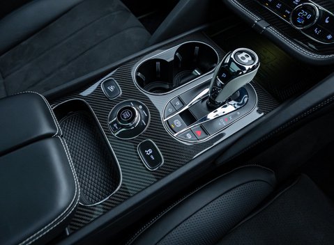 Bentley Bentayga V8 S 27