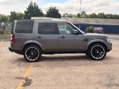 Land Rover Discovery 3.0 SD V6 Graphite Auto 4WD Euro 6 (s/s) 5dr 14